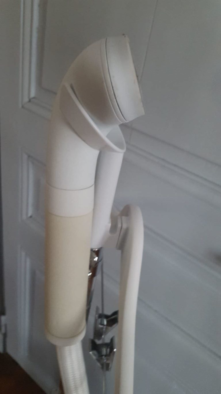 SteamOne H2020. défroisseur vertical