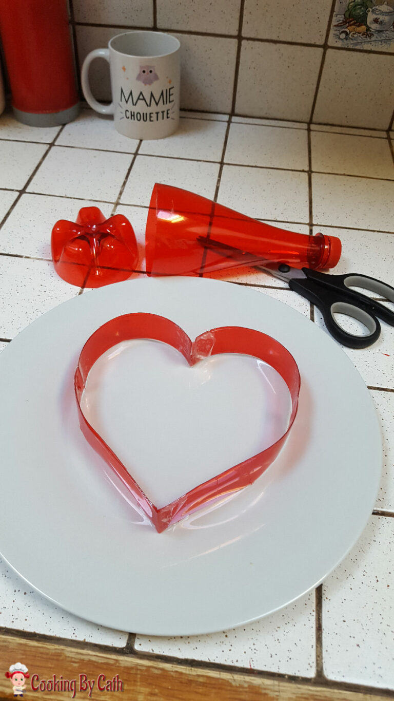 DIY moule cœur - Gabarit Coeur à partir d'une bouteille de Badoit